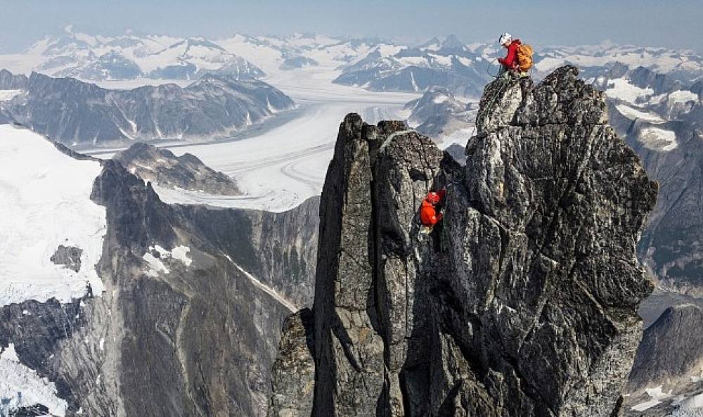 Tüm Zamanların En Büyük Dağcılarından Alex Honnold ve Tommy Caldwell'in Nefes Kesici Yolculuğunu Konu Alan 'Şeytan'a Karşı' 8 Aralık Pazar 21.00'de National Geographic Ekranlarına Geliyor!